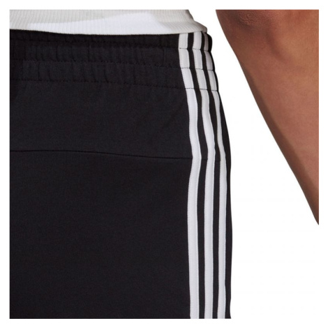 Dámské šortky adidas Essentials Slim W GM5523