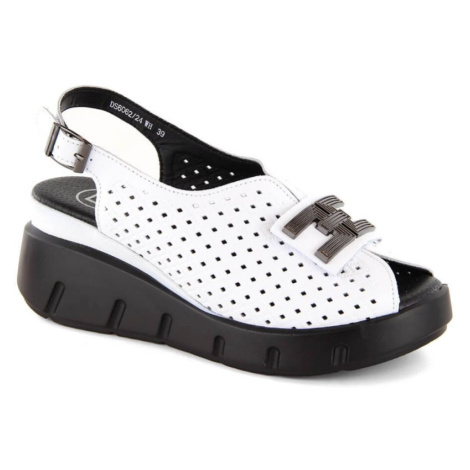 W bílé kožené sandály na platformě s vzorem model 20108553 - FILIPPO