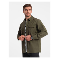 Ombre Clothing Ležérní olivová košile s kapsami na knoflíky V4 SHCS-0146