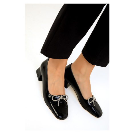 Soho Black Patent Leather Women's Classic High Heel Shoes 19571