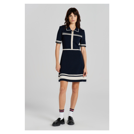 ŠATY GANT POLO HALF ZIP KNIT DRESS modrá