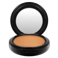 MAC - Studio Fix Powder Plus Foundation Pudry 15 g Světle hnědá unisex