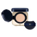 Clé de Peau Beauté Rozjasňující kompaktní make-up (Radiant Cushion Foundation Natural) 14 g 030 