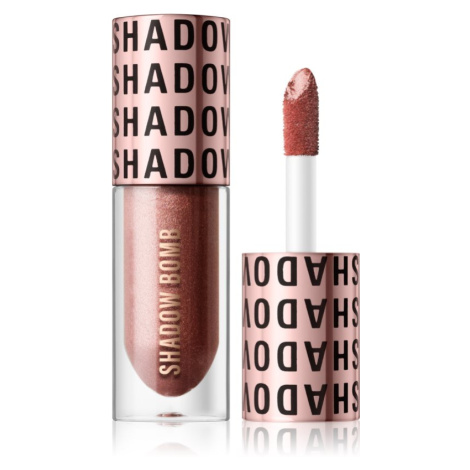 Makeup Revolution Shadow Bomb metalické oční stíny odstín Smitten Rose Gold 4,6 ml