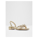 Zlaté dámské sandály na nízkém podpatku ALDO Archaia