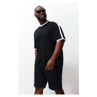 Trendyol Plus Size Black Oversize/Wide-Fit Contrast Detail 100% Cotton T-shirt