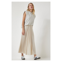 Happiness İstanbul Women's Cream Glossy Finish Pleated Knitted Skirt