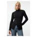 Trendyol Black Fitted/Body-Smooth Button Detailed Elastic Knitted Blouse