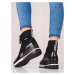 Moderní dámské  kotníčkové boty černé na klínku