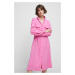 Šaty Medicine růžová barva, midi, oversize