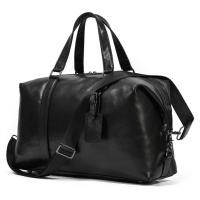 Kožená cestovní taška v černé barvě