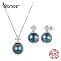 Stříbrný set náušnice a náhrdelník s tmavými perlami BSN226 LOAMOER