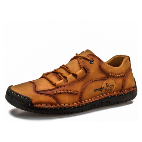 Kožené pánské boty se šněrováním a dekorativními stehy MIXI FASHION