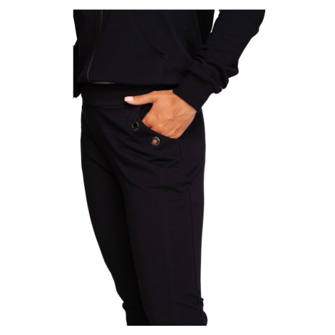 Kalhoty s rovnými nohavice s černé model 18004377 - BeWear