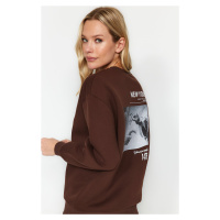 Trendyol Brown Thick Fleece Interior Printed on the Back Cycling Collar Regular Fit Knitted Swea