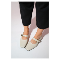 LuviShoes BLUFF Women's Beige Skin Flat Toe Flat Shoes