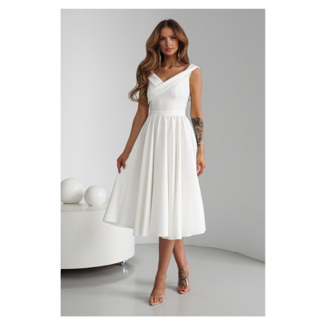 Warsaw Dress Bílé áčkové midi šaty