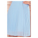 Světle modré krátké šaty se skládanou sukní
