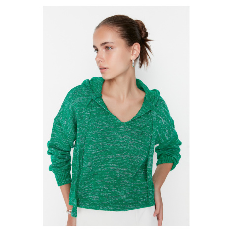 Trendyol zelený pletený svetr s kapucí