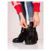 Moderní kotníčkové boty dámské černé na širokém podpatku