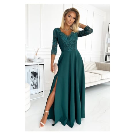 Smaragdové elegantní dlouhé krajkové šaty s výstřihem NUMOCO