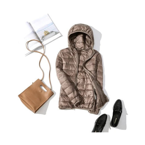 dámská bunda – slim střih, krátká parka s kapucí