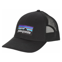 Patagonia P-6 LOGO LOPRO TRUCKER HAT Černá