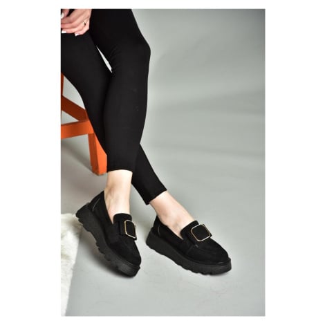 Fox Shoes R820220102 Women's Black Suede Thick Soled Shoes.