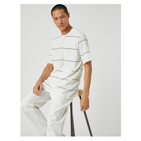 Koton Basic Tričko Crew Neck Striped