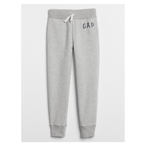 Šedé klučičí dětské tepláky GAP Logo camo print pull-on joggers