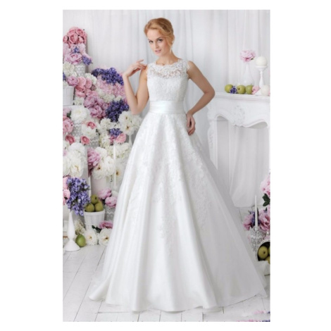 princeznovské svatební šaty s krajkovými aplikacemi Lucia - odepínací sukně