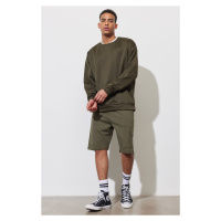 ALTINYILDIZ CLASSICS Men's Khaki Standard Fit Regular Cut Cotton Shorts with Pockets.