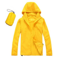 Letní voděodolná bunda do tašky s kapucí