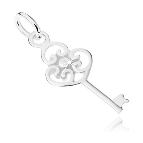 Plochý přívěsek ve tvaru klíče ze stříbra 925, hlavička ze tří srdcí a kuličky Šperky eshop