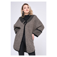 Elegantní svetr v podobě kabátu se zapínáním na knoflík