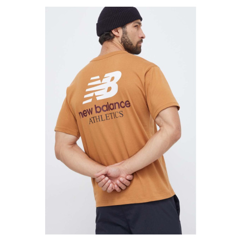 Bavlněné tričko New Balance hnědá barva, s potiskem