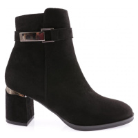 DGN 408 Women's Buckle Side Zippered Heeled Boots.