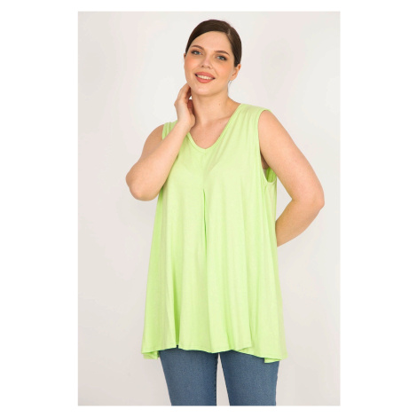 Şans Women's Green Plus Size Front A Pleated V-Neck Sleeveless Tunic