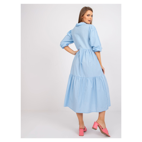 Bavlněné midi šaty RUE PARIS světle modré barvy s volánem Fashionhunters
