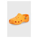 Pantofle Crocs dámské, oranžová barva, 10001.83A-ORANGE.ZNG