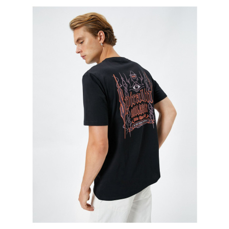 Koton T-Shirt with a Print on the Back Crew Neck Short Sleeve Cotton