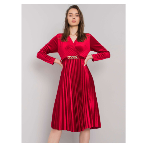 Červené plisované velurové šaty Fashionhunters