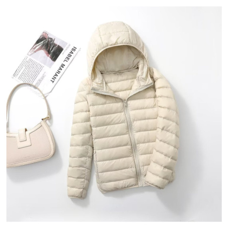 Prošívaná dámská bunda péřovka s kapucí