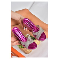 Fox Shoes P572282159 Women's Fuchsia Metallic Stone Detailed Wedge Heels Slippers