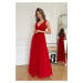 Červené společenské šaty s tylovou sukní