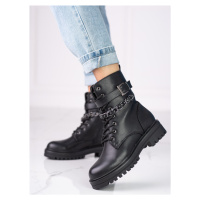 Praktické dámské černé kotníčkové boty na plochém podpatku