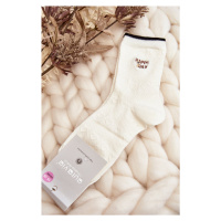 Bílé dámské vzorované ponožky s nápisem a medvídkem