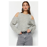 Trendyol Grey Window/Cut Out Měkký texturovaný pletený svetr