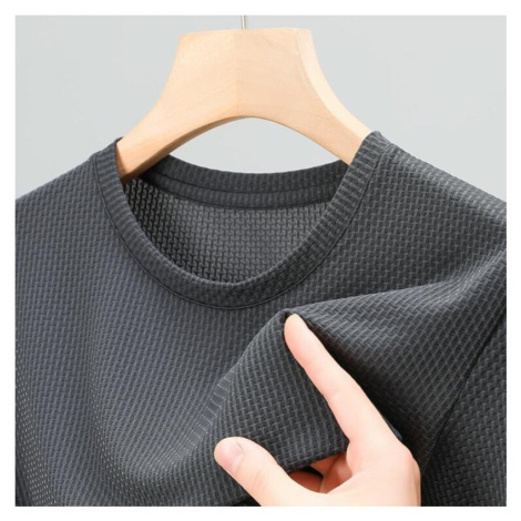 Texturované pánské tričko Silk s kulatým výstřihem JFC FASHION