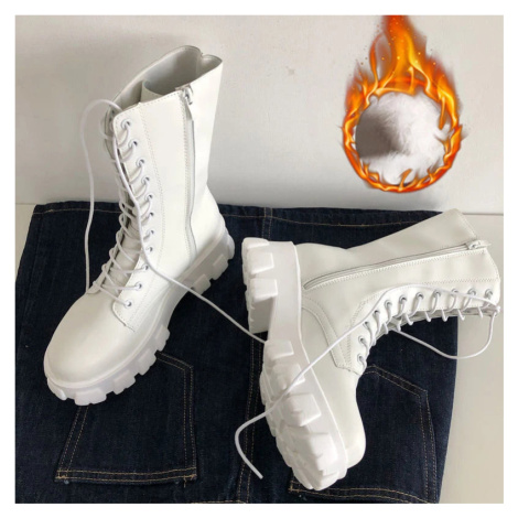 kotníkové boty na zip s platformou